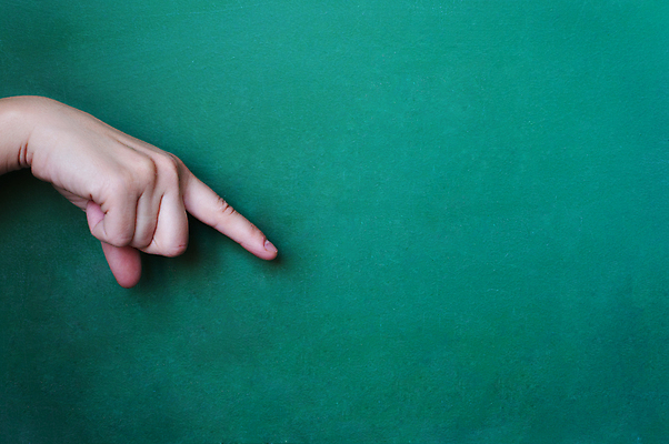 포토 JPG 해외이미지 손 여자 교육 어린이 백그라운드 컨셉 통신 손가락 교실 학교 수업 사람없음 초록색 스터디 숫자 우주 검은색 쪽지 교육자 교사 칠판 공백 잡기 업무 가르침 메시지 닫기 그림 분필 대학교 질감 팔 최초 옛날 초보 카피스페이스 해외포토 직업 문자 컬러 모션 사람 신체부위 학습 작업 초크 파일형식 이미지허브