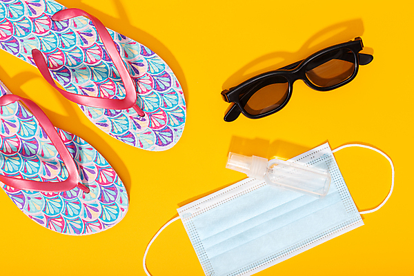 포토 JPG 해외이미지 라이프스타일 디자인 계절 여행 백그라운드 컨셉 장신구 휴가 휴식 그림자 사람없음 여름 컬러풀 선글라스 햇빛 유행 맑음 활발 신선 플랫 바이러스 휴양지 위치 구성 노란배경 팝 스타일 카피스페이스 미니멀 해외포토 안경 컬러 날씨 생활 태양 노란색 공백 장소 파일형식 이미지허브