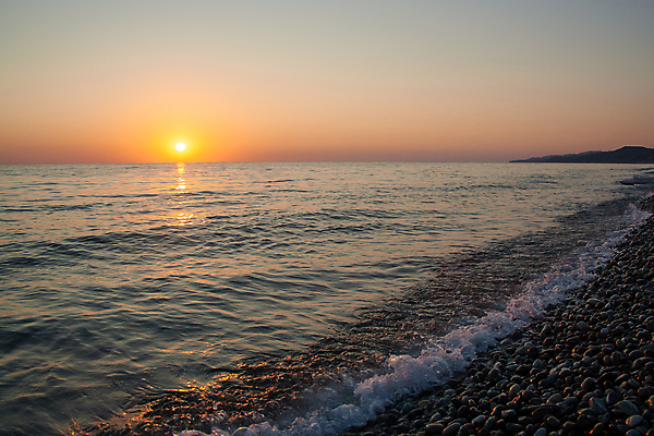 포토 JPG 해외이미지 계절 파도 바다 여행 백그라운드 오렌지 자연 하늘 휴식 풍경 해변 사람없음 야외 빨간색 물 여름 파란색 컬러풀 햇빛 태양 반사 평화 일출 맑음 보라색 일몰 봄 가을 조약돌 바위 만 저녁 9월 장면 수평선 해외포토 자연요소 컬러 컨셉 과일 날씨 노을 돌_바위 날짜 야간 생태계 파일형식 이미지허브
