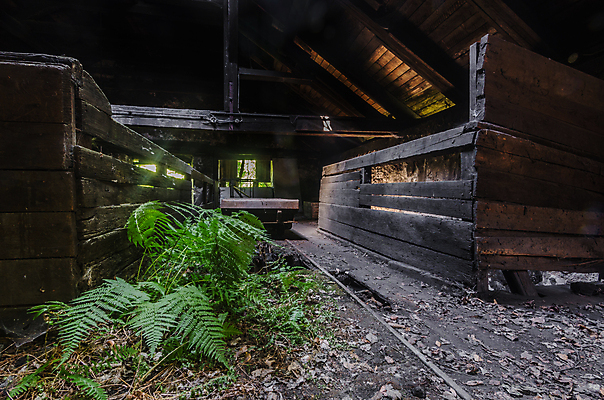 포토 JPG 해외이미지 산업 공장 이야기 굴뚝 사람없음 건물 기계 방 장비 탐험 직물 수술 역사 제조 상품 시설 천연기념물 발견 떠남 무인 옛날 파멸 해외포토 건축물 컨셉 공업 의학 모션 치료 파일형식 소멸 이미지허브