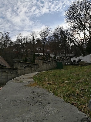 포토 JPG 해외이미지 나무 식물 구름 공원 얼굴 벽 시계 백그라운드 밭 가족 자동차 하늘 벽돌 거리 주택 서기 사람 앉기 사람없음 야외 건물 옆모습 초록색 울타리 사무실 교회 기차 바위 양 업무 큼 언덕 사인 먼지 온라인 그만 선로 옛날 해외포토 자연요소 건축물 공공시설 육상교통 뷰포인트 컬러 농업 비즈니스 포유류 관계 종교건축 모션 대중교통 신체부위 담장 돌_바위 작업 크기 파일형식 이미지허브