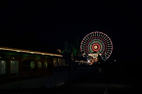 포토 JPG 해외이미지 행복 이동 곡선 가족 모션 하늘 안전 사람 사람없음 가로 빨간색 파란색 금속 기쁨 기차 호랑이 고리 떨어짐 승차 야간 위험 큼 무서움 속도 흥분 리프트 롤러 충격 관심 중력 철강 특별함 해외포토 자연요소 감정 선 육상교통 컬러 컨셉 포유류 관계 재질 대중교통 크기 파일형식 이미지허브