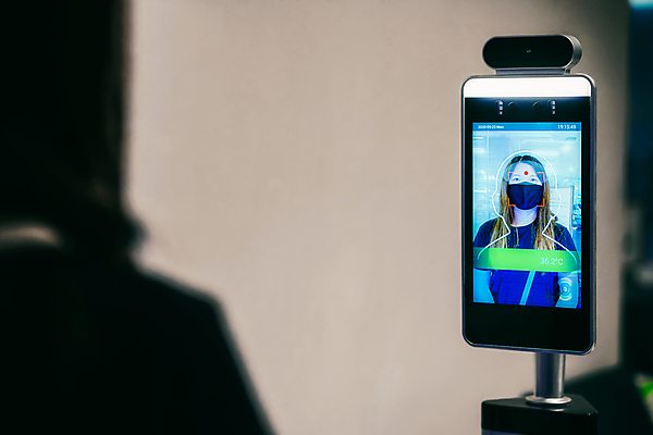 포토 JPG 해외이미지 여행 신체 협력 한명 안전 동양인 건강관리 디지털 고통 뜨거움 호흡기관 바이러스 질병 측정 감염 센서 인플루엔자 재앙 전염병 체크인 탐지 해로움 해외포토 1 감정 컨셉 의학 건강 관리 사람 인종 장기_의학 파일형식 이미지허브