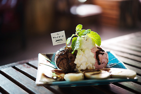 포토 JPG 해외이미지 계절 열매 음식 분홍색 백그라운드 공 딸기 아이스크림 디저트 사탕 사람없음 초록색 노란색 초콜릿 냉동 얼음 카페 추위 흰색 신선 우아함 닫기 달콤 맛 크림 메뉴 국자 칼로리 모음 바닐라 여의주 해외포토 자연요소 식물 컬러 컨셉 과일 모션 주방용품 한글 상점 파일형식 이미지허브