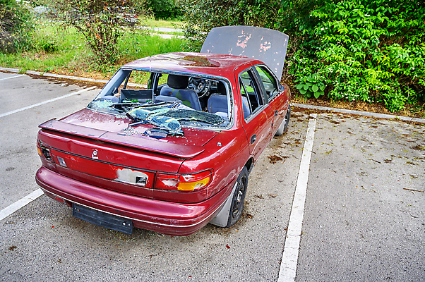 포토 JPG 해외이미지 도로 자동차 거리 안전 사람없음 야외 금속 기계 손상 사막 수확 도시 바퀴 쓰레기 폐기물 위험 주차 충돌 사건 고장 버리기 부식 타운 엔진 한조각 제비 보험 모터 낭비 찌그러짐 깨짐 옛날 자동 재앙 중고 철강 해외포토 1 길 육상교통 컨셉 농업 교통시설 모션 재질 조류 파일형식 이미지허브