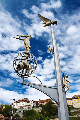 포토 JPG 해외이미지 유럽 호수 독일 미술 사람없음 야외 물 조각상 항구 봄 기둥 4월 해외포토 자연요소 계절 건축 나라 교통시설 문화예술 조형물 날짜 파일형식 이미지허브