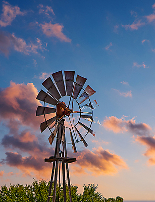 포토 JPG 해외이미지 건축양식 날씨 사람없음 건물 농가 풍차 시골 외양간 옛날 해외포토 건축물 건축 농장 파일형식 이미지허브