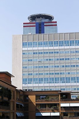 포토 JPG 해외이미지 디자인 외관 유럽 2 비즈니스 건축양식 창문 유리 하늘 새로움 아파트 풍경 사람없음 야외 건물 초록색 금융 경제 사무실 반사 탑 고층빌딩 이탈리아 궁전 도시 큼 땅 해외포토 건축물 건축 나라 컬러 컨셉 고건축 재질 주택 빌딩 크기 파일형식 이미지허브