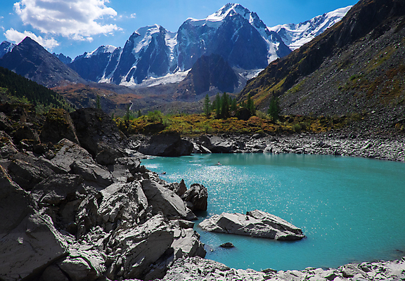 포토 JPG 해외이미지 구름 호수 여행 백그라운드 자연 하늘 휴가 산 파노라마 풍경 사람없음 초록색 물 여름 파란색 반사 환경 계곡 맑음 흰색 황무지 숲 카누 전국 절정 해외포토 자연요소 계절 컬러 날씨 촬영기법 수상스포츠 생태계 파일형식 이미지허브
