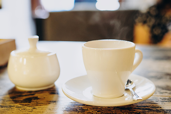 포토 JPG 해외이미지 커피 음료 음식 백그라운드 탁자 아침 휴식 디저트 사람없음 목재 컵 빛 갈색 쿠키 초콜릿 검은색 어둠 카페 빵집 우유 머그컵 흰색 신선 뜨거움 액체 달콤 맛 아침식사 설탕 컵받침 유기농 아로마 향 아메리카노 버터 카푸치노 에스프레소 내추럴 점심식사 단절 라떼 카페인 핸드메이드 해외포토 주간 나무 식기 웰빙 컬러 가구 컨셉 재료 유제품 상점 식사 받침대 파일형식 이미지허브