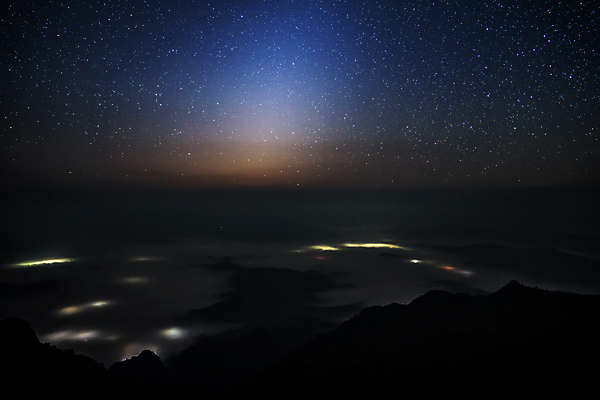포토 JPG 해외이미지 나무 식물 계절 공원 별 과학 백그라운드 잎 일러스트 자연 하늘 텐트 풍경 사람없음 야외 목재 초록색 빛 햇빛 태양 갈색 우주 환경 검은색 어둠 캠핑 행성 에너지 달 나뭇가지 판넬 야간 숲 점성술 천문학 천국 내추럴 생태학 해외포토 자연요소 공공시설 교육 컬러 재료 레저 캠핑도구 생태계 파일형식 이미지허브
