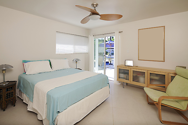 포토 JPG 해외이미지 가구 의자 건축양식 창문 탁자 실내 미술 사람없음 빛 미국 흰색 침대 램프 부채 고급 캐비닛 그림 캘리포니아 해외포토 건축 컬러 생활용품 컨셉 북아메리카 문화예술 조명 내부 사물함 파일형식 이미지허브