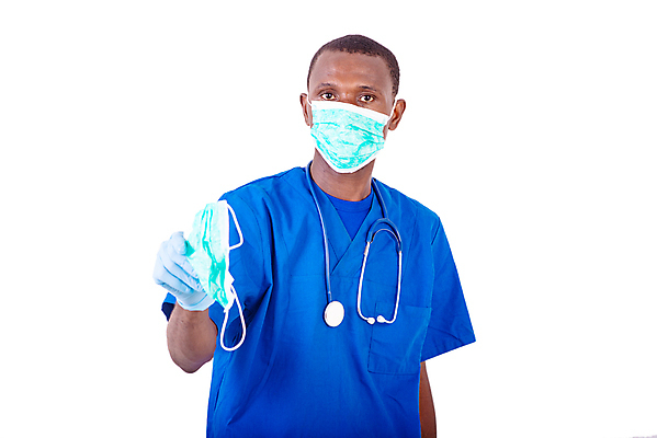 포토 JPG 해외이미지 직업 라이프스타일 얼굴 유니폼 청진기 건강 병원 관리 손잡이 가면 한명 서기 사람 성인 간호사 의사 가리킴 표현 바이러스 보호 주기 팔 보여주기 나눔 적재 고립 심각 전염병 혼자 해외포토 1 옷 컨셉 의학 의료기기 모션 손짓 생활 신체부위 의료진 질병 파일형식 이미지허브