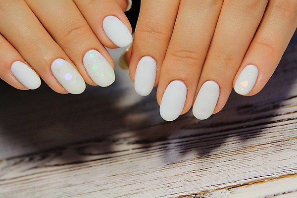 포토 JPG 해외이미지 손 디자인 여자 백그라운드 크리스마스 겨울 휴가 미술 사람없음 컬러풀 유행 상점 흰색 못 화려 손톱관리 손톱 광택 돌봄 스타일 해외포토 계절 기념일 컬러 컨셉 모션 문화예술 사람 신체부위 공구 네일아트 파일형식 이미지허브