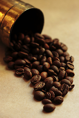 포토 JPG 해외이미지 종이 커피 음료 음식 재료 주방용품 아침 콩 건조 요리 씨앗 사람없음 갈색 노란색 쌓기 금속 검은색 어둠 카페 에너지 튀김 신선 뜨거움 황금 맛 아침식사 굽기 준비 유기농 질감 복고 아로마 튜브 카푸치노 에스프레소 내추럴 놋쇠 단절 모카 아라비카 카카오 카페인 억울 해외포토 주간 식물 웰빙 감정 컬러 생활용품 컨셉 모션 재질 곡류 상점 식사 구이 파일형식 이미지허브