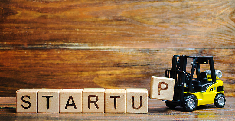 포토 JPG 해외이미지 알파벳 비즈니스 들기 사람없음 여러개 창업 지게차 자금 나무블록 해외포토 영어 다수 돈 모션 목재 금융 블록 중장비 자영업 파일형식 이미지허브