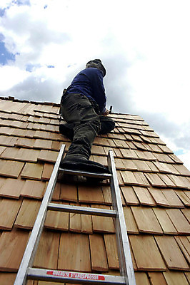 포토 JPG 해외이미지 직업 벽 농업 비즈니스 지붕 설계 주택 직장 사람없음 건물 목재 경제 농가 농장 조약돌 업무 시장 제조 농부 무역 국회 조립 고용 밭일 설치 프로젝트 건설근로자 해외포토 나무 건축물 산업 컨셉 회사 재료 구직 돌_바위 작업 채용 파일형식 이미지허브