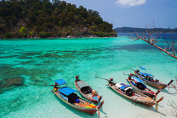 포토 JPG 해외이미지 아시아 모래 바다 섬 여행 백그라운드 컨셉 모션 태국 자연 하늘 휴가 휴식 동양인 풍경 사람없음 야외 물 여름 파란색 태양 맑음 바위 보트 그룹 휴양지 꼬리 석회암 이상 터키석 파라다이스 해외포토 자연요소 계절 나라 컬러 배_교통 날씨 인종 장소 암석 돌_바위 보석 생태계 파일형식 이미지허브