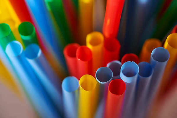 포토 JPG 해외이미지 산업 유리 사람없음 물 반려동물 세트 컬러풀 재활용 흰색 투명 그룹 제조 플라스틱 오브젝트 합성 만들기 튜브 고무 조형 비닐 밀짚 고립 곰팡이 배관공 생태학 화학물질 아크릴 해외포토 자연요소 동물 교육 컬러 모션 재질 화학 짚 친환경 파일형식 이미지허브