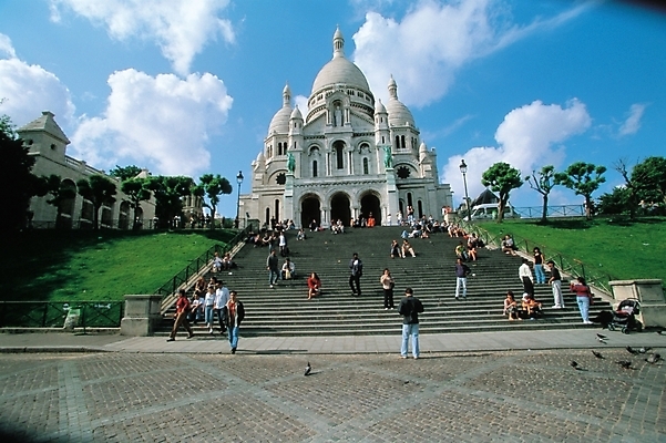 포토 JPG 구름 해외풍경 해외 공원 유적지 자연 하늘 휴식 거리 사람 풍경 도시풍경 계단 정원 궁전 도시 사찰 사원 시민 도시인 국내포토 자연요소 공공시설 컨셉 고건축 비즈니스 종교건축 생태계 국민 파일형식