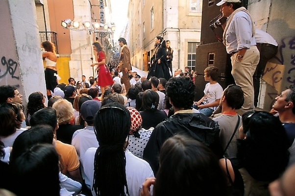 포토 JPG 해외풍경 자연 사람 풍경 도시풍경 공연 도시 군중 구경 패션쇼 도시인 국내포토 해외 이벤트 생태계 쇼 파일형식