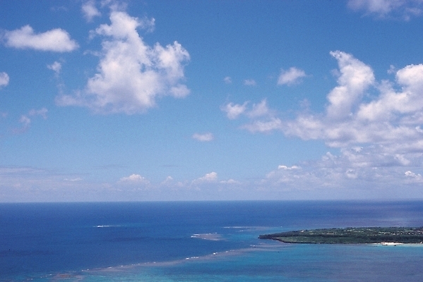 포토 JPG 주간 구름 바다 배경화면 백그라운드 자연 하늘 풍경 해변 사람없음 야외 국내포토 자연요소 생태계 파일형식