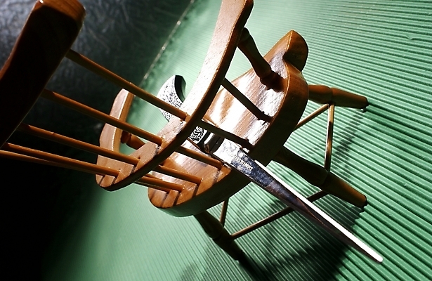 포토 JPG 백그라운드 의자 비즈니스 근접촬영 사람없음 사무용품 오브젝트 페이퍼나이프 국내포토 뷰포인트 가구 문구용품 칼 파일형식