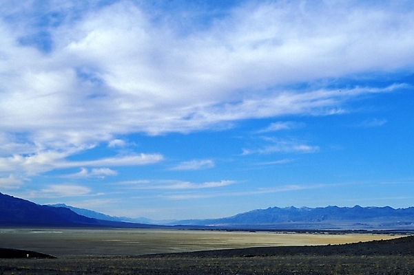 포토 JPG 구름 해외풍경 자연 하늘 산 풍경 초원 사람없음 사막 황무지 국내포토 자연요소 해외 생태계 파일형식