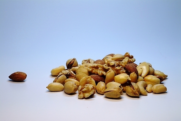 포토 JPG 스튜디오촬영 식물 열매 음식 사람없음 농작물 견과류 안주 땅콩 호두 마른안주 피스타치오 국내포토 농업 실내 파일형식