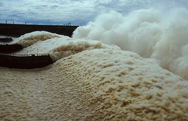 포토 JPG 주간 해외풍경 시설물 공공시설 현대건축 건축 외국문화 자연 풍경 사람없음 야외 물 에너지 남아메리카 댐 수력발전댐 수력발전소 파라과이 국내포토 자연요소 해외 건축물 문화 아메리카 시설 생태계 파일형식