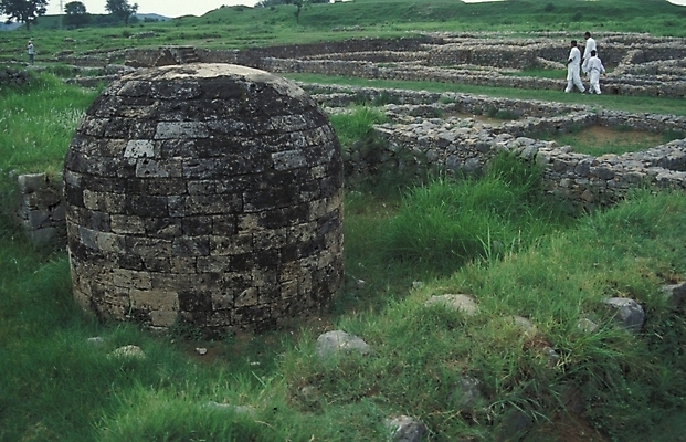 포토 JPG 주간 해외풍경 시설물 건축물 건축 고건축 유적 유적지 자연 풍경 야외 문화재 실크로드 국내포토 자연요소 전통 해외 생태계 파일형식
