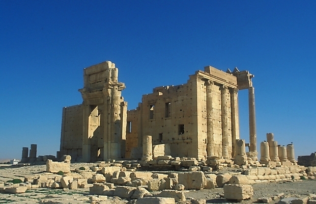 포토 JPG 주간 해외풍경 시설물 건축물 건축 유럽 여행 고건축 유적 해외건축 유적지 유럽건축 신전 사람없음 야외 관광지 문화재 기둥 국내포토 자연요소 전통 해외 나라 서양건축 풍경 파일형식