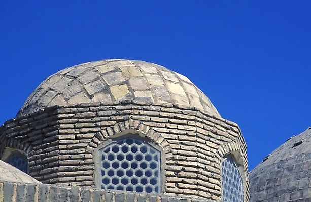 포토 JPG 주간 해외풍경 시설물 건축물 건축 외국문화 여행 고건축 중동 자연 풍경 사람없음 야외 건물 관광지 문화재 사찰 사원 이슬람교 모스크 돔 우즈베키스탄 국내포토 자연요소 해외 나라 종교 문화 비즈니스 종교건축 생태계 중앙아시아 파일형식