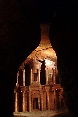 포토 JPG 해외풍경 시설물 건축물 건축 여행 고건축 유적 유적지 자연 신전 풍경 사람없음 관광지 문화재 동굴 지하 국내포토 전통 해외 생태계 파일형식