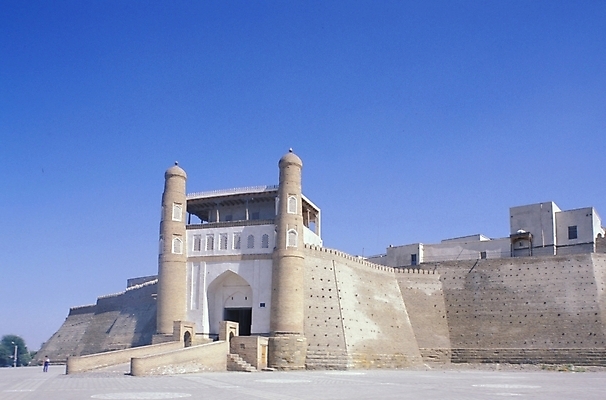 포토 JPG 주간 해외풍경 해외 시설물 건축물 건축 외국문화 여행 고건축 중동 자연 풍경 사람없음 야외 건물 관광지 문화재 사찰 사원 이슬람교 모스크 우즈베키스탄 국내포토 자연요소 나라 종교 문화 비즈니스 종교건축 생태계 중앙아시아 파일형식