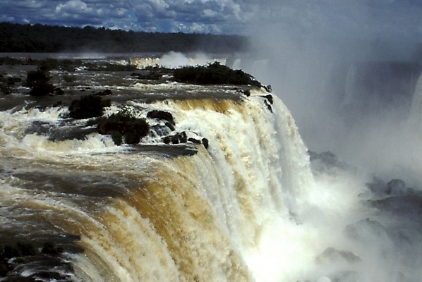 포토 JPG 주간 해외풍경 외국문화 여행 백그라운드 자연 풍경 사람없음 야외 관광지 강 폭포 안개 남아메리카 이과수폭포 파라과이 국내포토 자연요소 해외 문화 날씨 아메리카 생태계 파일형식