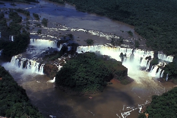 포토 JPG 주간 해외풍경 외국문화 여행 백그라운드 자연 풍경 사람없음 야외 관광지 강 폭포 남아메리카 숲 이과수폭포 파라과이 국내포토 자연요소 해외 문화 아메리카 생태계 파일형식