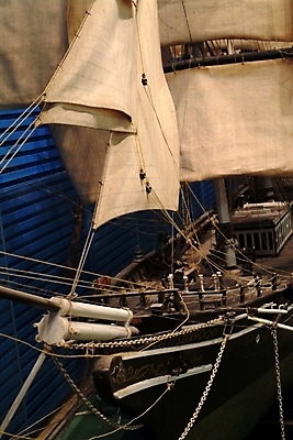 포토 JPG 산업 교통 수상교통 사람없음 장식 운송업 화물선 오브젝트 모형배 선박 국내포토 교통수단 배_교통 모형 파일형식