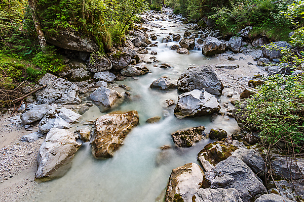 포토 JPG 해외이미지 나무 식물 여행 잎 자연 동화 요정 숙이기 이끼 사람없음 초록색 물 여름 달리기 일몰 봄 산책 트래킹 하이킹 에너지 안개 가을 나뭇가지 개울 숲 신비 오솔길 무서움 비밀 먼지떨이 입장 알프스 뿌리 마법 깊이 돌봄 방법 해외포토 자연요소 계절 감정 유럽 길 컬러 포즈 컨셉 모션 레저 날씨 휴식 강 노을 청소도구 생태계 파일형식 이미지허브