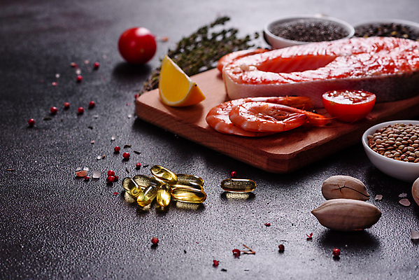 포토 JPG 해외이미지 접시 음식 바다 조각 백그라운드 다이어트 재료 탁자 건강 육류 어류 스테이크 요리 사람없음 빨간색 식당 검은색 식사 저녁식사 어둠 신선 맛 그릴 정상 먹기 레몬 허브 해산물 준비 날것 소금 연어 로즈메리 점심식사 생식 송어 해외포토 식물 식기 컬러 가구 컨셉 과일 식재료 모션 주방용품 서양음식 상점 수중동물 파일형식 이미지허브