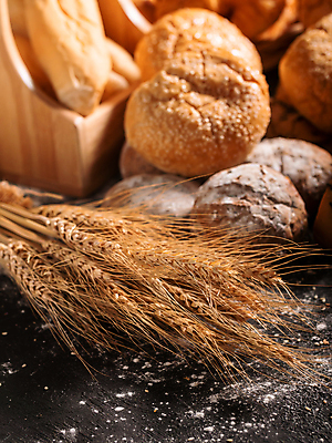 포토 JPG 해외이미지 전통 음식 조각 농업 재료 탁자 아침 건강 요리 씨앗 사람없음 목재 빛 햇빛 갈색 일출 주방 식사 어둠 빵집 껍질 시골 신선 맛 상품 낟알 시리얼 밀 굽기 먹기 유기농 질감 보리 밀가루 토스트 덩어리 내추럴 번 핸드메이드 호밀 귀리 해외포토 주간 나무 식물 웰빙 산업 빵 컬러 가구 컨셉 모션 곡류 태양 노을 상점 가루 구이 파일형식 이미지허브