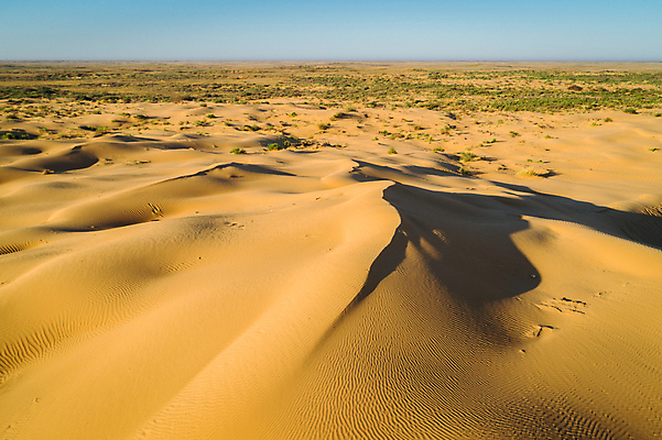 포토 JPG 해외이미지 선 모래 여행 백그라운드 패턴 오렌지 자연 하늘 건조 안테나 풍경 사람없음 파란색 노란색 맑음 사막 황금 정상 모래언덕 고도 언덕 질감 남쪽 드론 해외포토 컬러 무늬 과일 통신 날씨 방향 생태계 파일형식 이미지허브