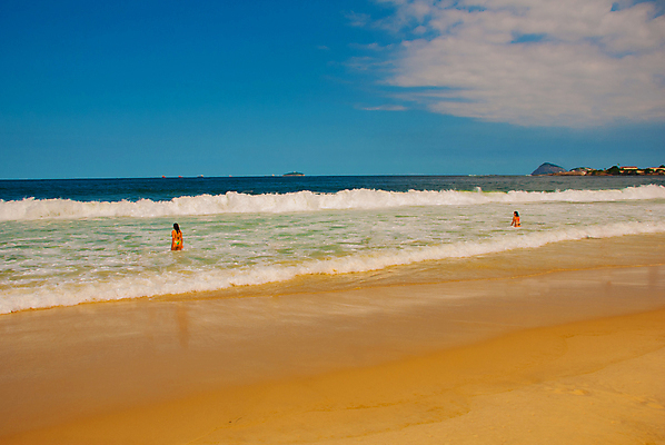 포토 JPG 해외이미지 디자인 남자 모래 바다 여행 패턴 자연 흑백 사람 풍경 사람없음 야외 가로 물 여름 검은색 사진촬영 산책로 흰색 깃발 보트 포르투갈 타일 웨이브 브라질 스카이라인 덩어리 랜드마크 리우데자네이루 진짜 브라질사람 해외포토 자연요소 계절 유럽 길 컬러 무늬 배_교통 촬영기법 촬영 남아메리카 생태계 파일형식 이미지허브