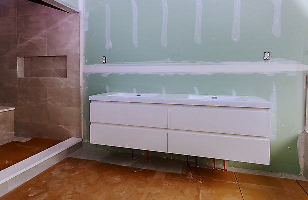 포토 JPG 해외이미지 디자인 산업 벽 바닥 아파트 주택 실내 통 사람없음 내부 건물 목욕 방 장비 욕실 도자기 고급 수리 타일 수도꼭지 화장실 복원 샤워실 설치 리모델링 업그레이드 해외포토 건축물 컨셉 청결 샤워시설 파일형식 이미지허브