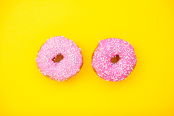 포토 JPG 해외이미지 전통 계절 행복 종교 백그라운드 휴가 디저트 기념 사람없음 컬러풀 축제 빵집 램프 축하 인사 원형 신용카드 도넛 달콤 맛 설탕 심볼 유대인 유태교 해외포토 도형 감정 음식 컬러 컨셉 조명 금융 상점 예절 파일형식 이미지허브