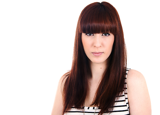 포토 JPG 해외이미지 백인 모델 1 학생 라이프스타일 응시 여자 행복 얼굴 백그라운드 갈색머리 한명 서기 사람 성인 갈색 귀여움 흰색 표현 고립 해외포토 서양인 헤어스타일 시선 감정 컬러 컨셉 모션 생활 신체부위 파일형식 이미지허브