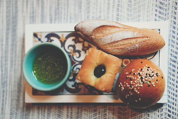 포토 JPG 해외이미지 전통 음식 빵 건강 사람없음 식사 이탈리아 신선 맛 지중해 올리브 소금 점심식사 채식주의자 핸드메이드 해외포토 열매 유럽 바다 컨셉 채식 파일형식 이미지허브