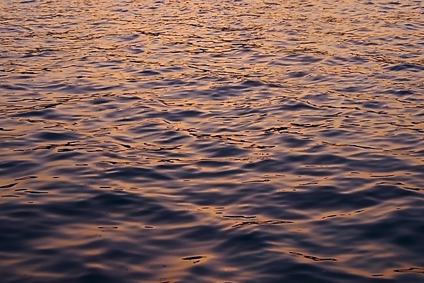 포토 JPG 해외이미지 호수 파도 바다 백그라운드 사람없음 물 파란색 반사 어둠 일몰 해외포토 자연요소 컬러 노을 파일형식 이미지허브