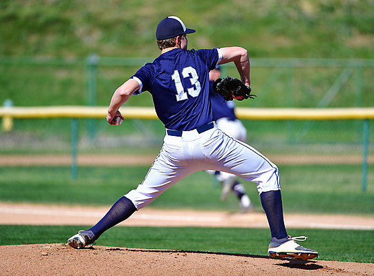 포토 JPG 해외이미지 주간 전신 남자 한명 들기 성인 야외 뒷모습 야구 야구글러브 던지기 야구공 야구모자 투수 야구복 야구장 성인남자한명만 해외포토 자연요소 모자_잡화 1 뷰포인트 공 스포츠시설 모션 사람 운동복 구기 야구용품 글러브 야구선수 남자한명만 성인남자만 파일형식 이미지허브