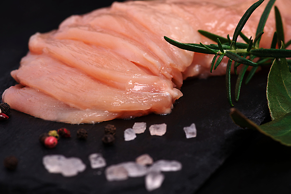 포토 JPG 해외이미지 접시 음식 조각 백그라운드 다이어트 재료 건강 육류 요리 사람없음 목재 가로 빨간색 주방 식사 저녁식사 치킨 흰색 신선 칼 맛 그릴 바비큐 가슴 자르기 먹기 만족 준비 날것 슬라이스 칠면조 점심식사 단백질 생식 해외포토 나무 식기 감정 컬러 컨셉 식재료 모션 조류 주방용품 신체부위 닭고기요리 영양소 파일형식 이미지허브